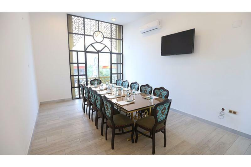 Merada Suit Otel Mersin  Buitenkant foto